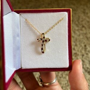 NWT Cross necklace